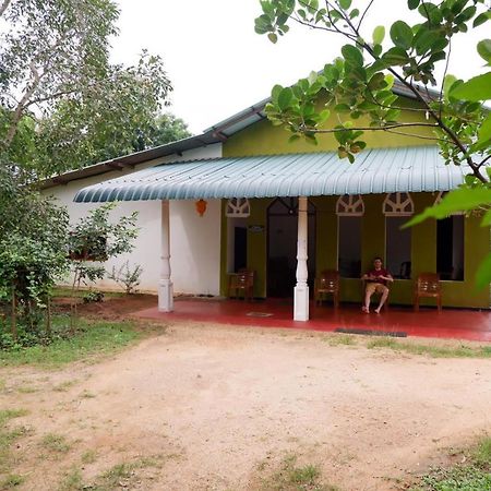 Jungle House Tourist Inn Dambulla Eksteriør billede